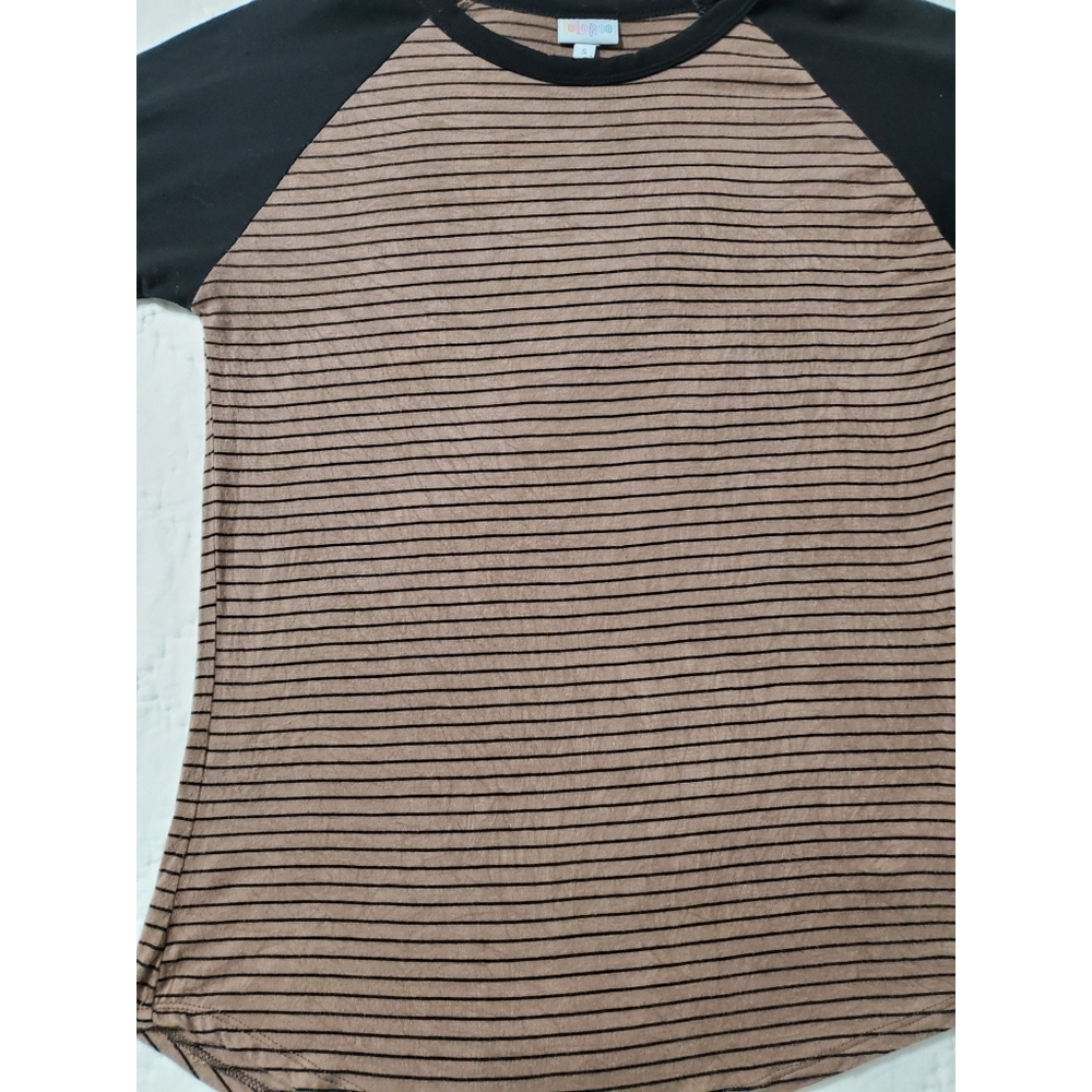 LulaRoe Randy Top - Picture 5 of 5